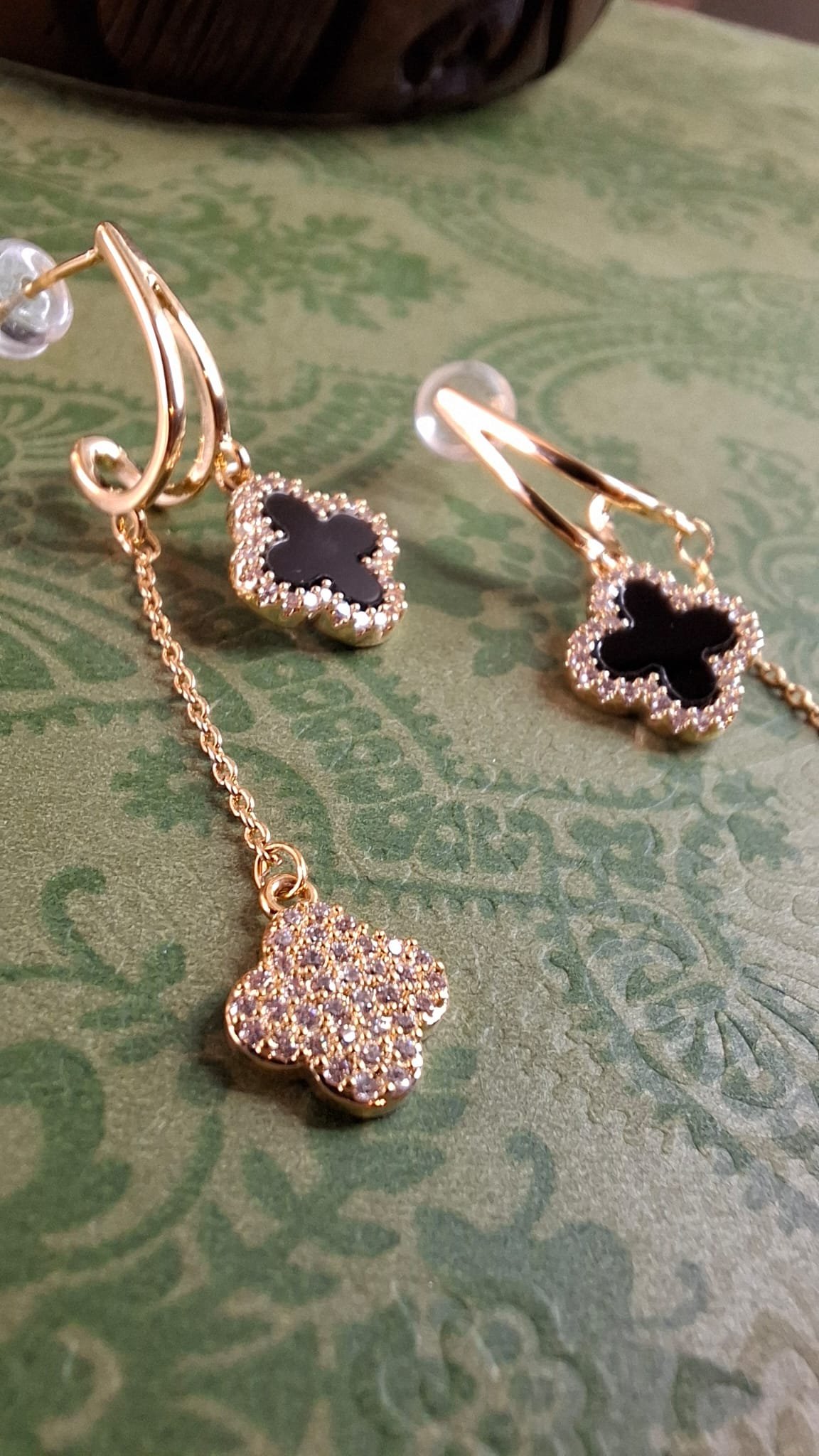 Pendientes Trébol doble negro & cristales